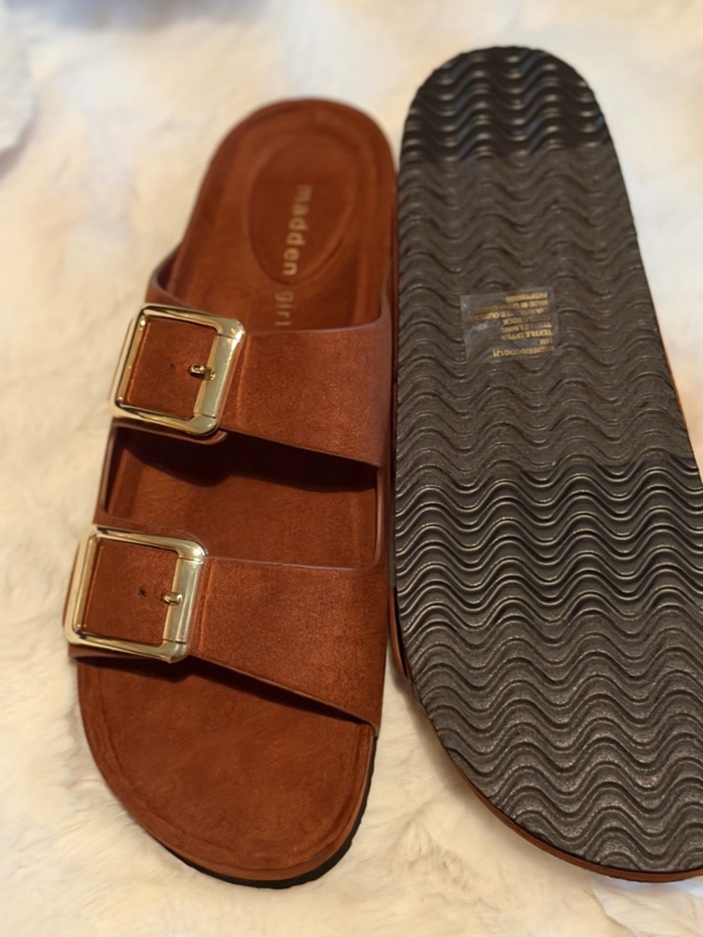 Madden Girl Tan Double Buckle Slide Sandals Size 11 NWOB - Picture 2 of 4